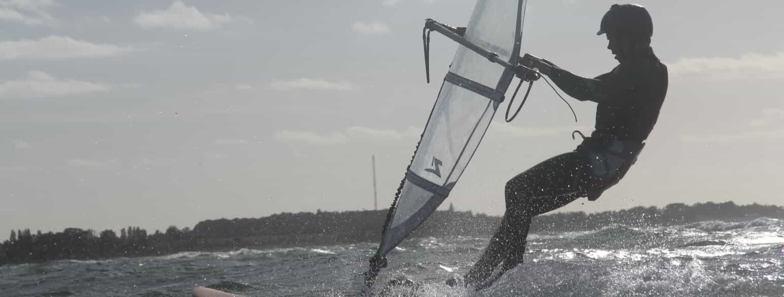 Windsurfing ved Samsøs kyster