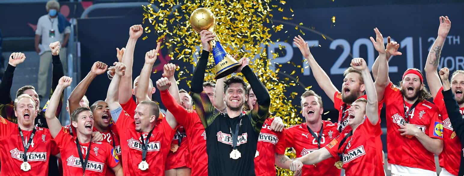 Danmarks herrelandshold jubler efter at have genvundet VM i 2021