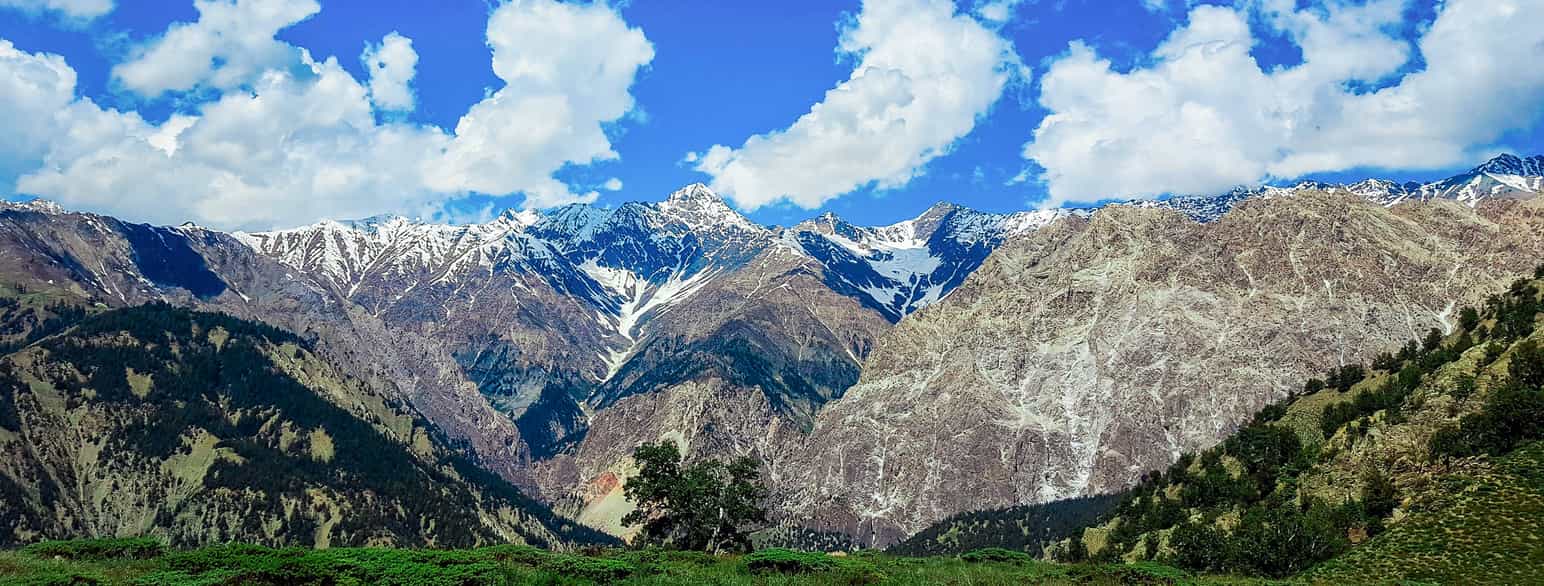 Bjergområdet Hindu Kush i det nordvestlige Pakistan