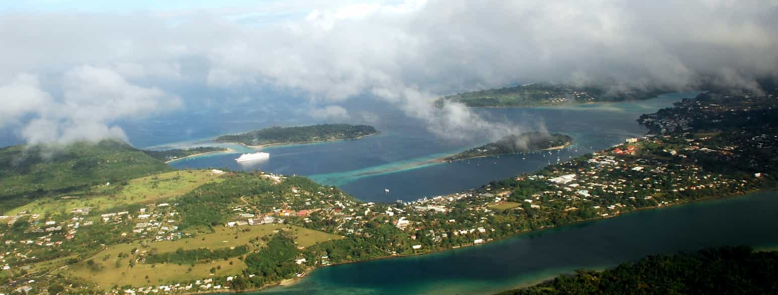 Hovedstaden, Port Vila set fra oven