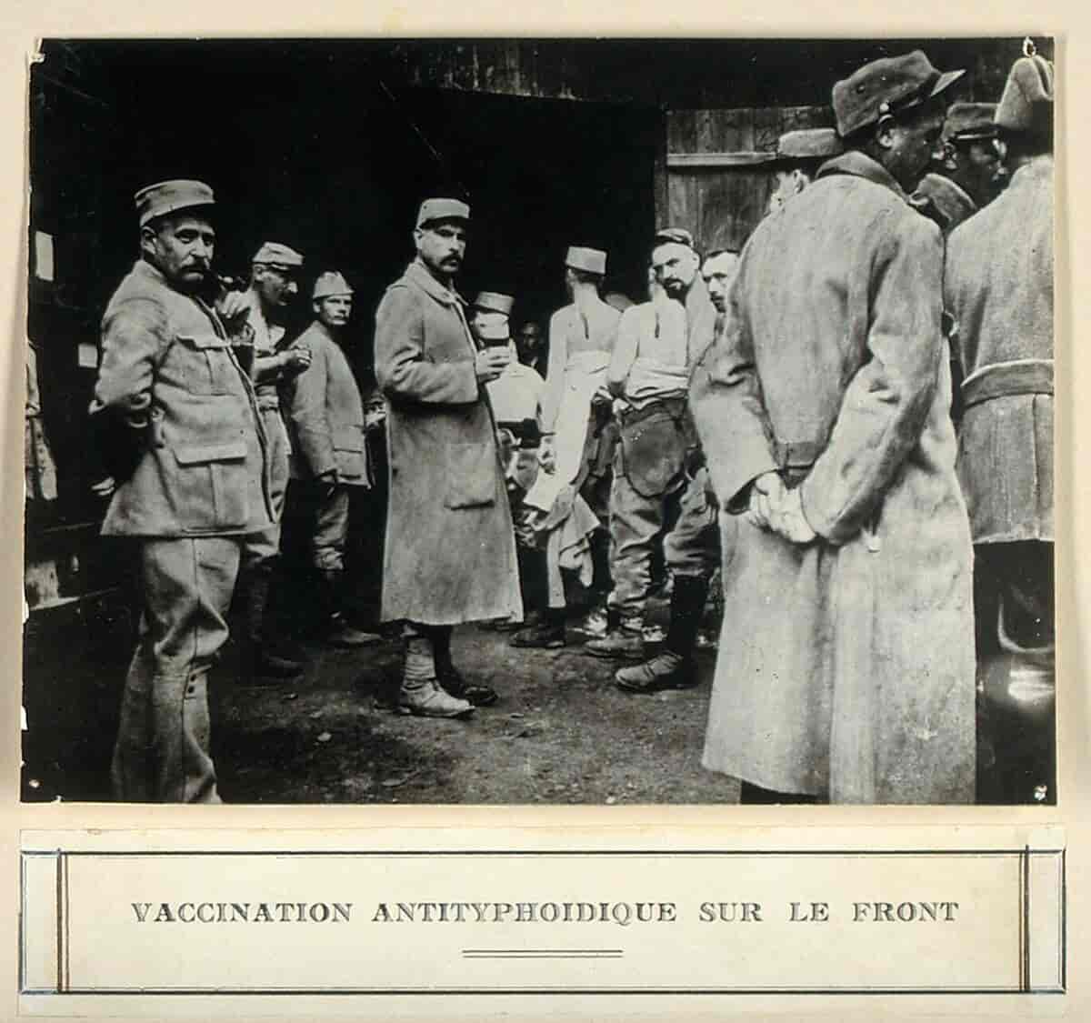 Tyfus-vaccination af soldater i Frankring i første verdenskrig 