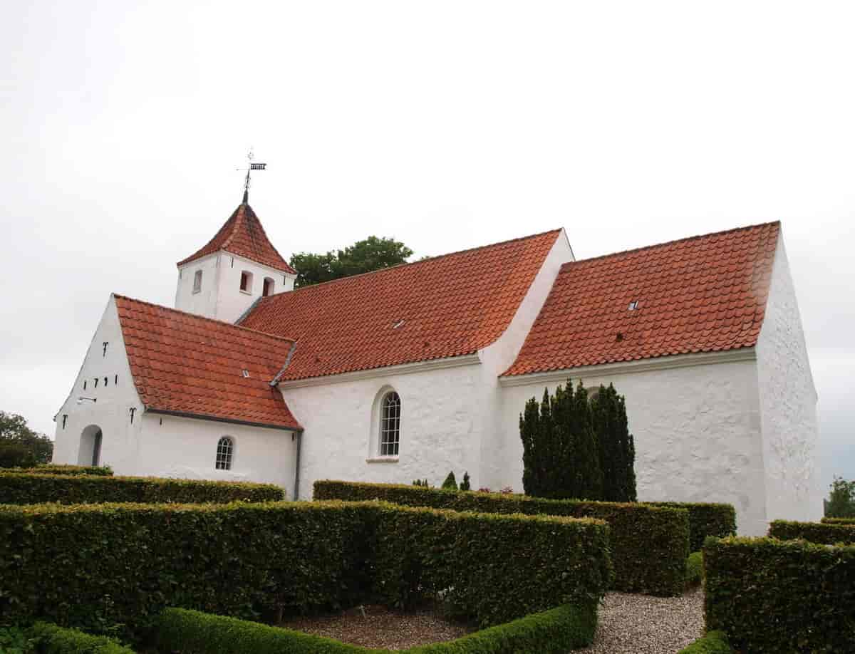 Tulstrup Kirke