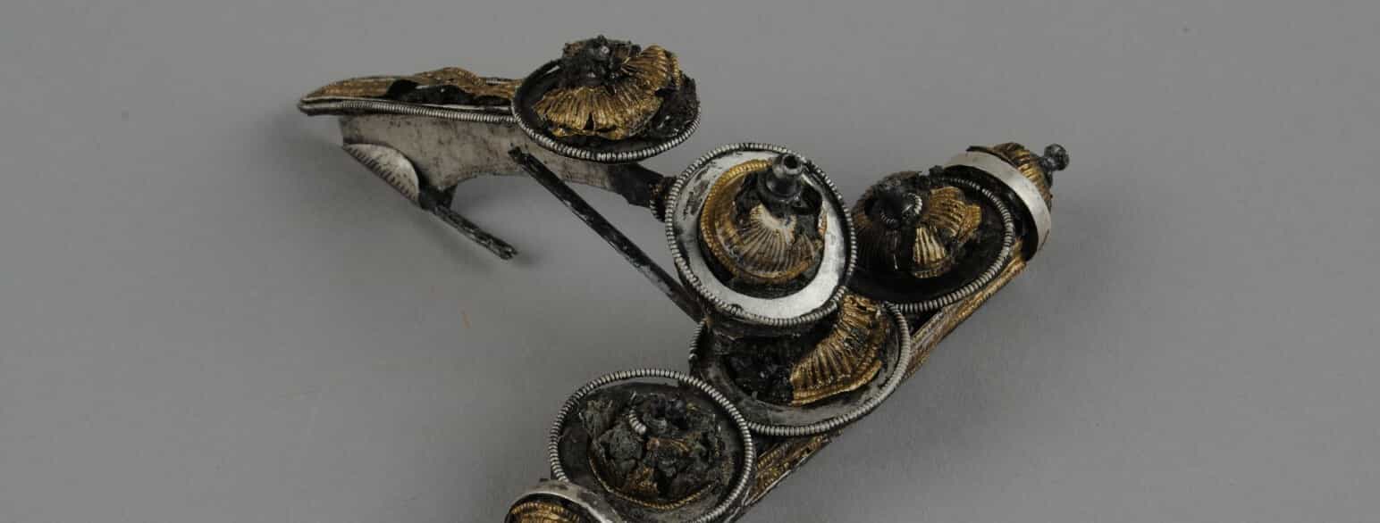 Fibula fra kvindegraven ved Tune fra romersk jernalder