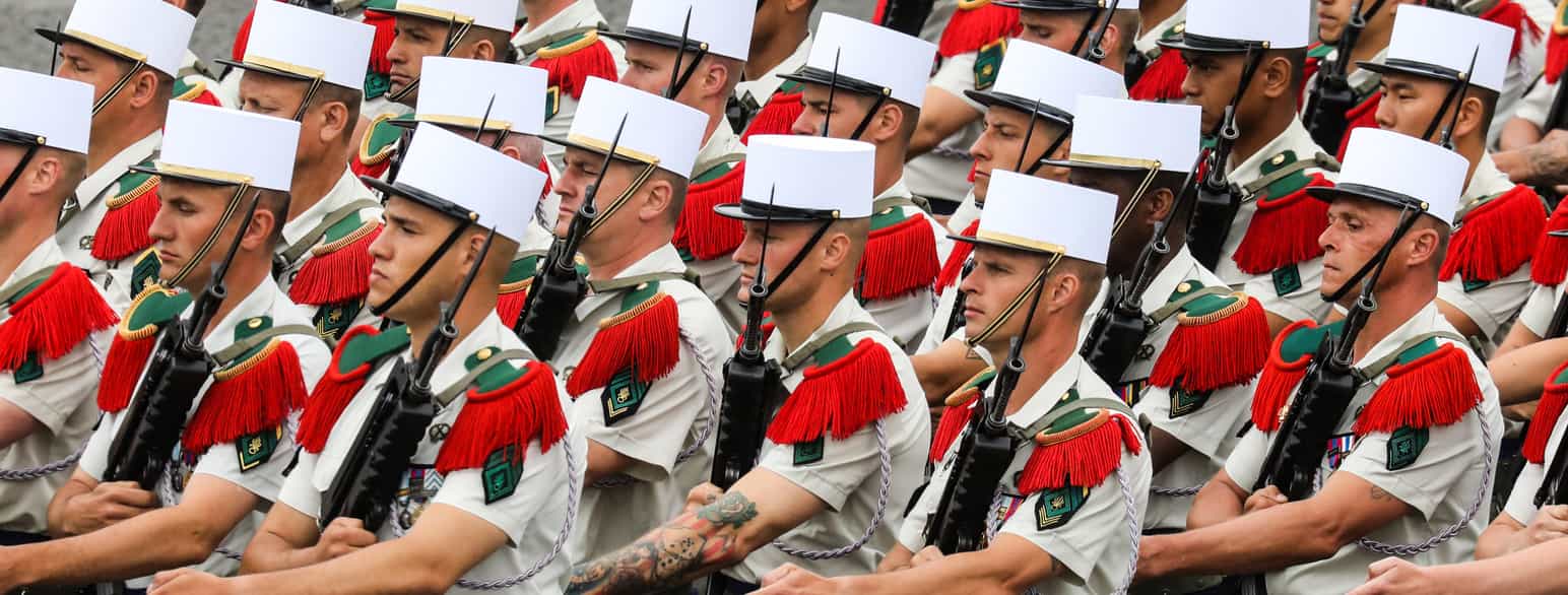 Fremmedlegionærer i militærparade på Champs-Élysées den 14. juli 2019