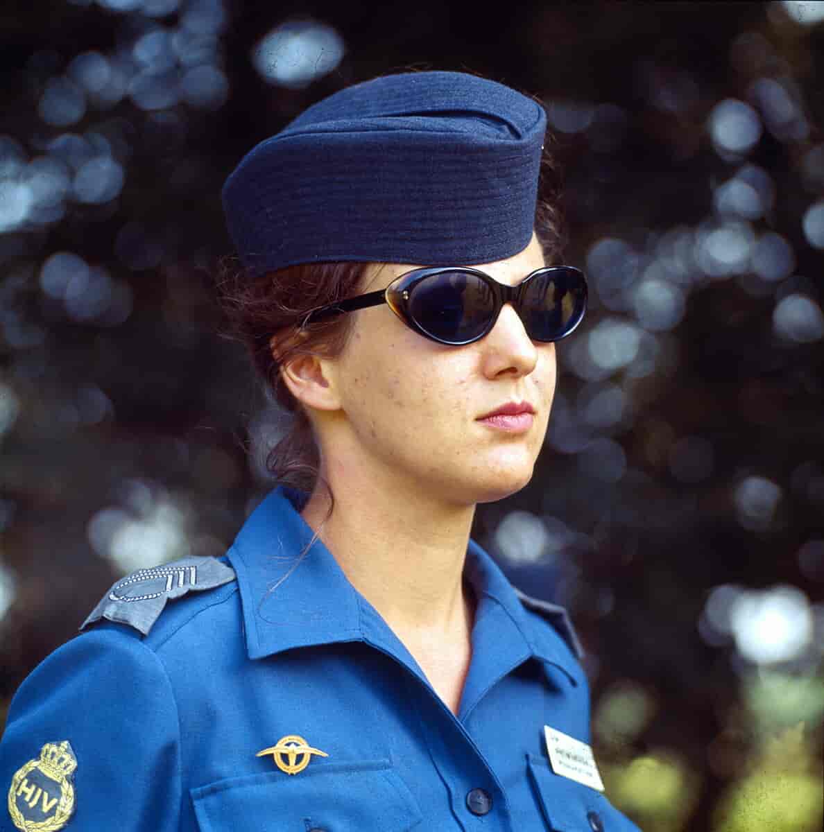 Ungdomsbillede af Margrethe 2. i Kvindeligt Flyverkorps.