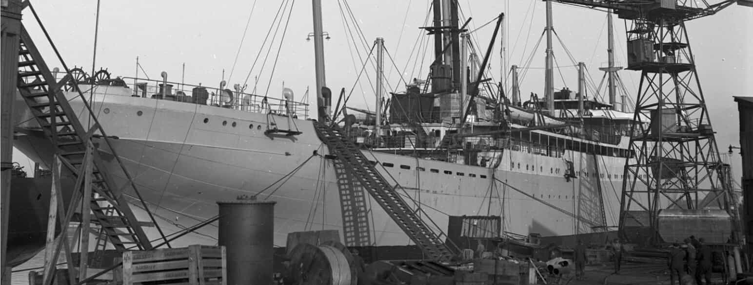 "Jutlandia" i 1934 ved Nakskov Skibsværft