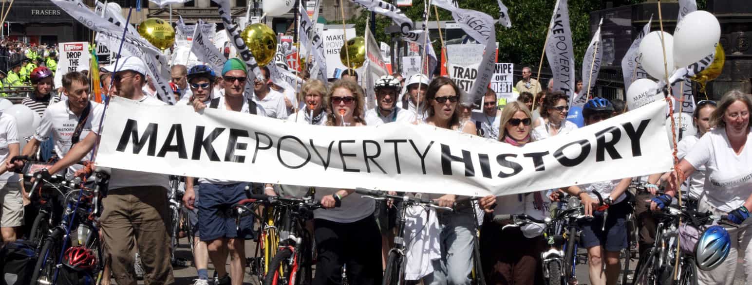 Over 100.000 i demonstration mod fattigdom op til G8-mødet i Edinburgh i juli 2005. 