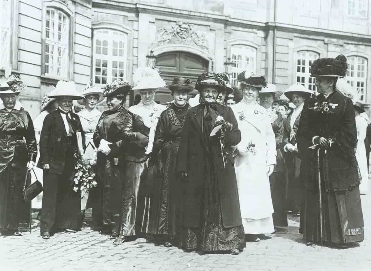 Kvindetoget 1915