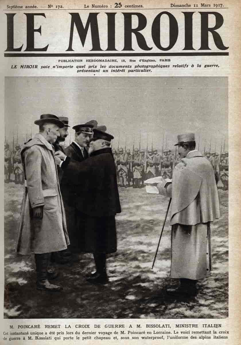 Leonida Bissolati modtager krigskorset, 1917.