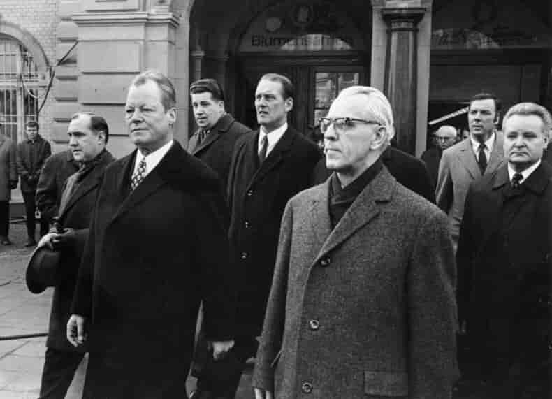 Willy Brandt og Willi_Stoph under møde i Erfurt i 1970 som led i Brandts Ostpolitik