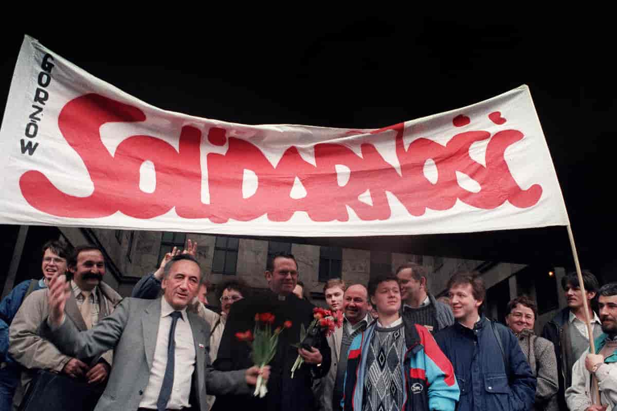 Solidaritet i Polen lovliggøres, 1989.