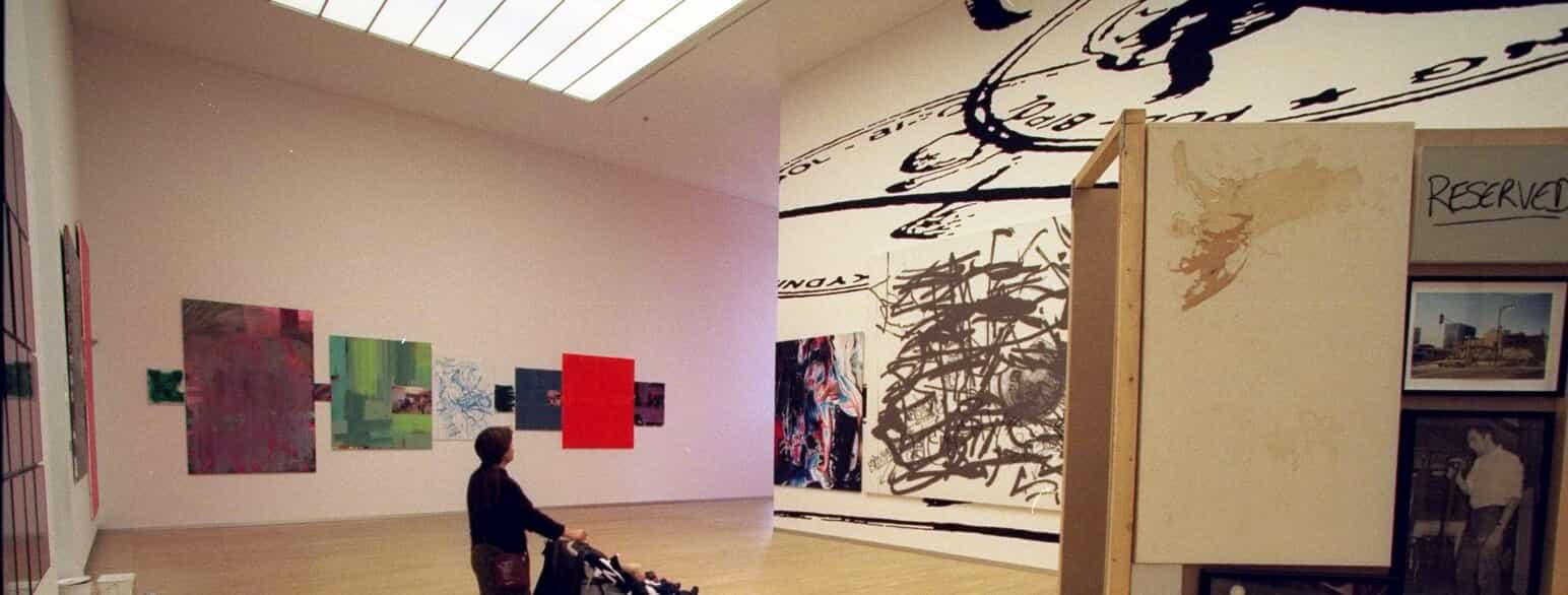 Statens Museum for Kunst brugte i 1999 en af de største sale til kunstnergruppen De Unge Vilde. Foto: 10.2.1999