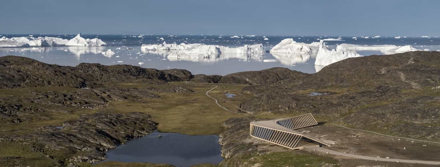Ilulissat Isfjordscenter åbnede i 2021 med det formål at formidle viden om Kangia (Ilulissat Isfjord) og det tilhørende UNESCO Verdensarvsområde