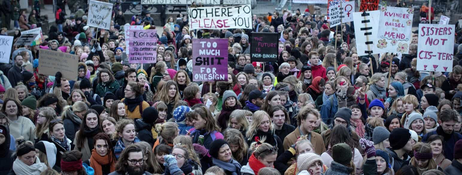 Demonstrationen "Alle feminister på gaden" den 8. marts 2019 på Blågårds Plads i København.