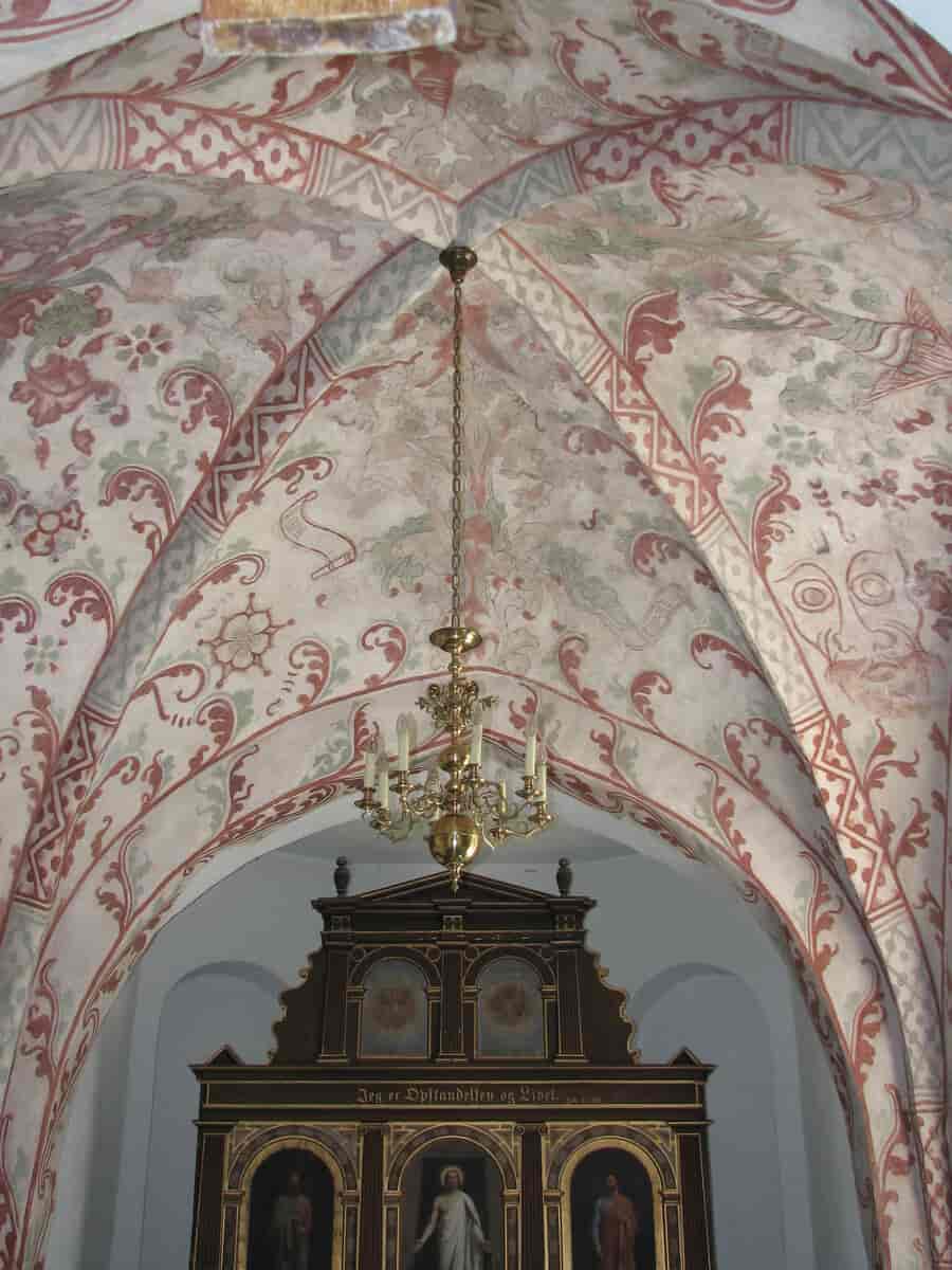 Kalkmalerier i Strø Kirke