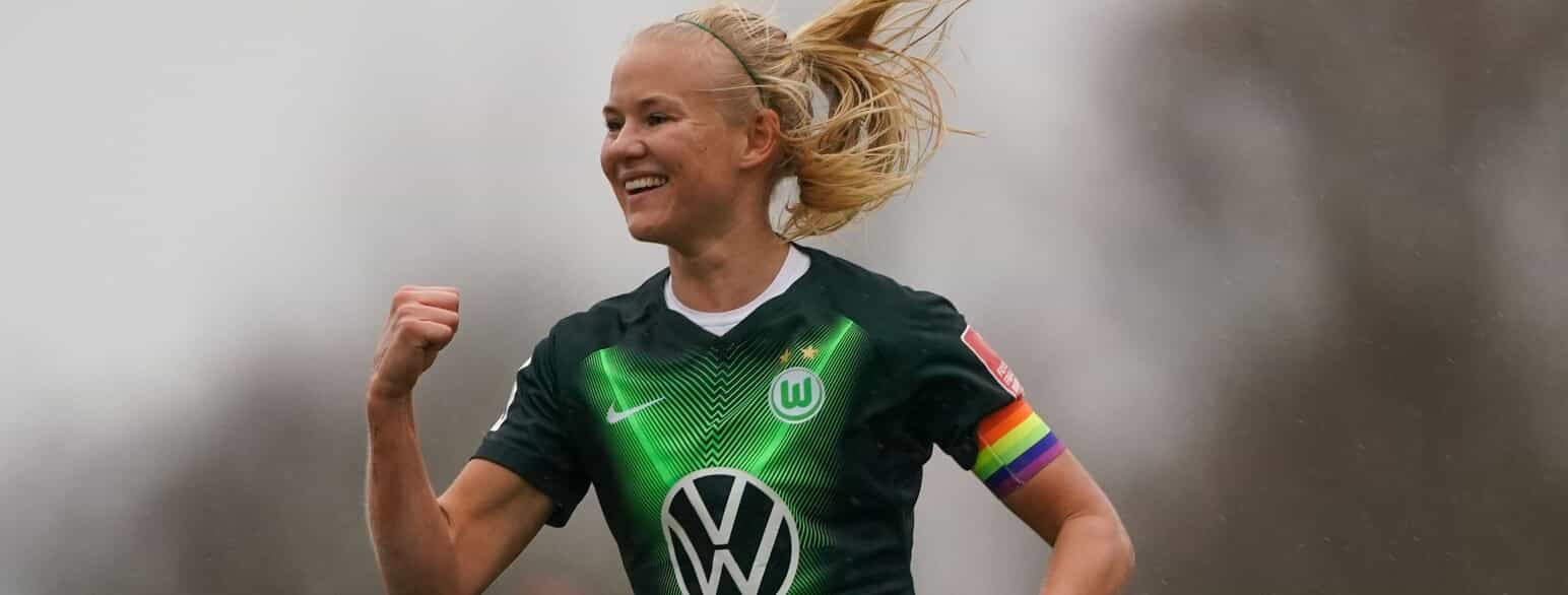 Pernille Harder jubler over en scoring for Wolfsburg den 8. december 2019