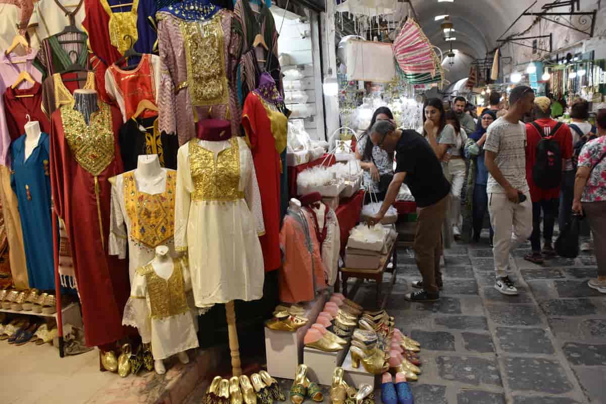 Parfumehandlernes gade i Tunis' medina
