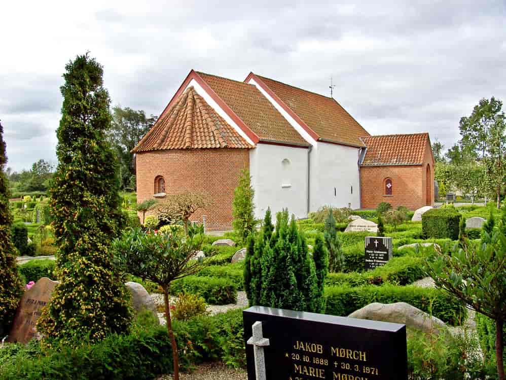 Dommerby Kirke