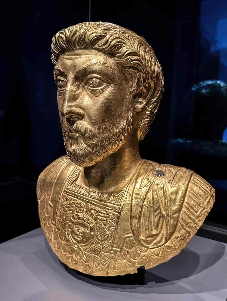 Guldbuste af Marcus Aurelius fra Avenches.