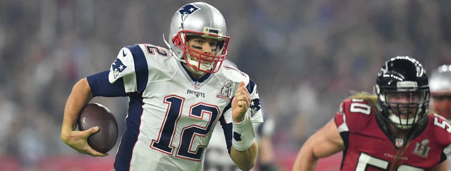 Tom Brady er den spiller, det har modtaget prisen som Most Valuable Player flest gange, nemlig fem. Her ses quarterbacken i New England Patriots-trøjen i 2017.