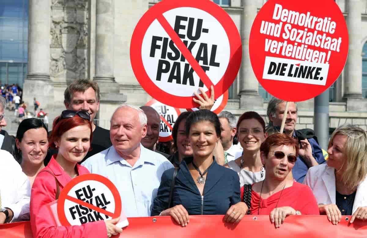 Lafontaine og Wagenknecht til demonstration mod EU's finanspagt i 2012.