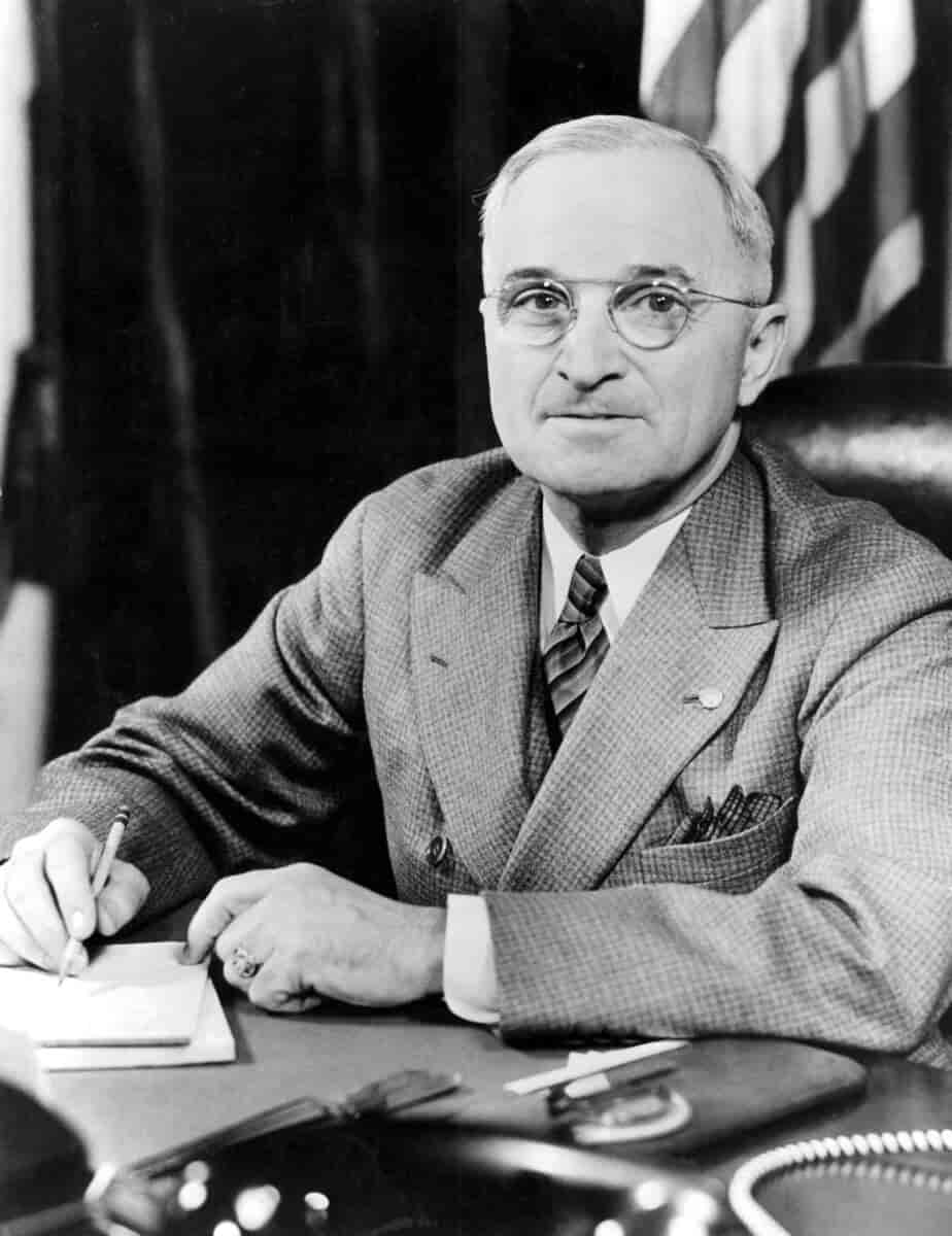 Harry S. Truman, 1945