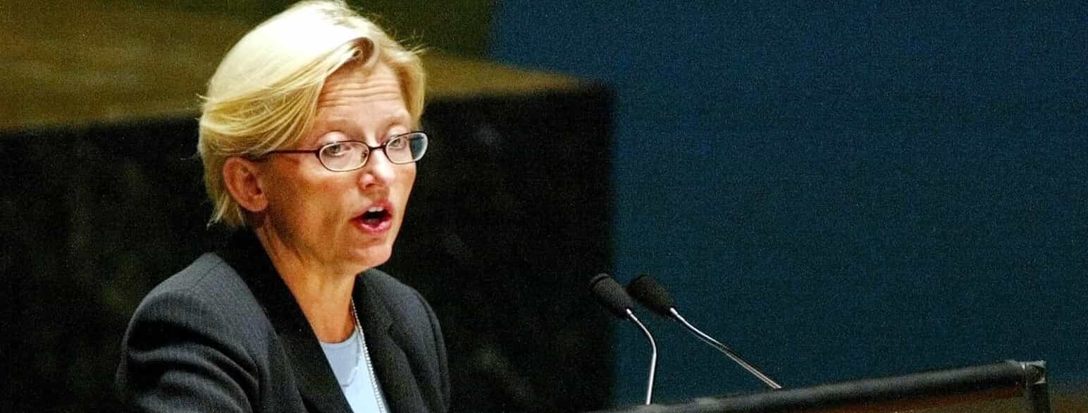 Udenrigsminister Anna Lindh taler på FN's Generalforsamling den 19. september 2002 