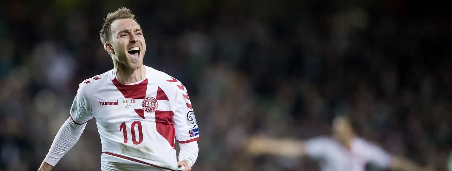 Den danske fodboldspiller Christian Eriksen jubler over det ene af sine tre mål i Danmarks 5-1-sejr over Irland den 14. november 2017