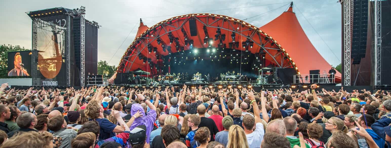 Publikum til koncert med Bruce Springsteen på Roskilde Festival i 2012.
