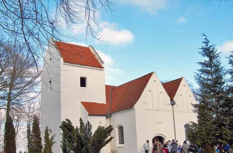 Fensmark Kirke