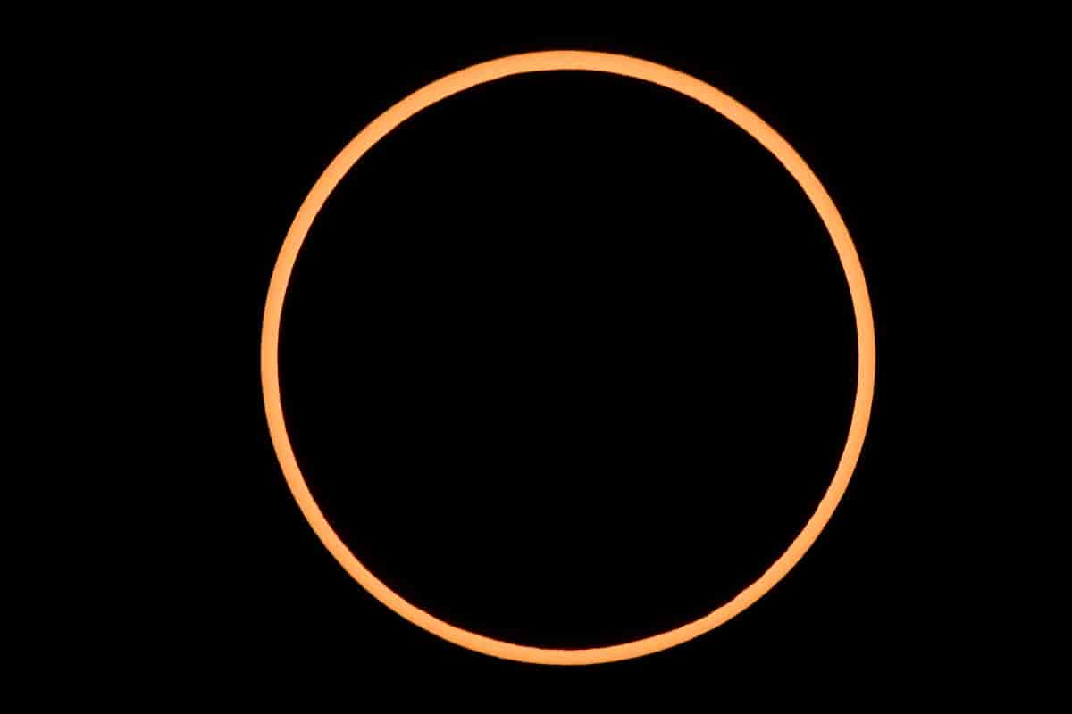 Ringformet solformørkelse
