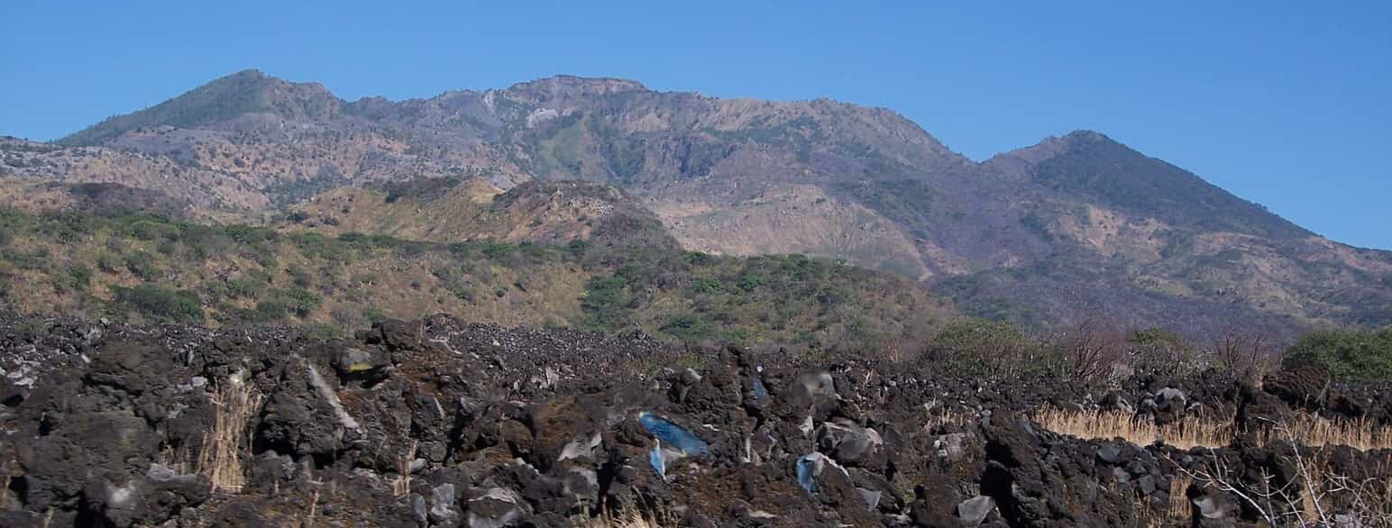 Ceboruco er en stratovulkan i det sydlige Nayarit. Den var sidst i udbrud 1870–1875