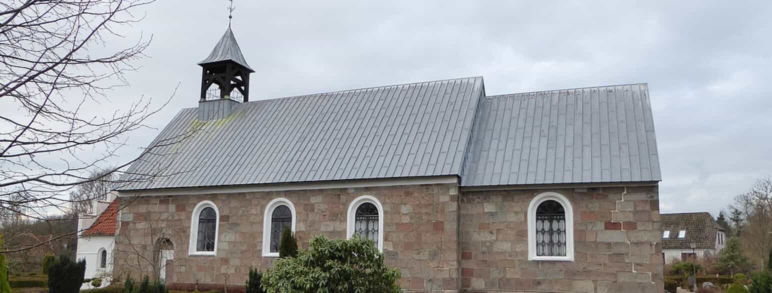 Øster Lindet Kirke