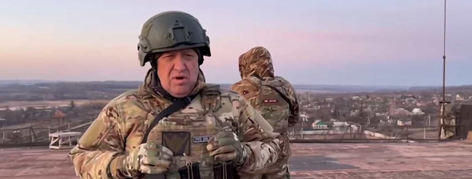 Jevgenij Prigozjin rapporterer fra fronten i Bakhmut i Østukraine via sin Telegram-kanal den 3. marts 2023.