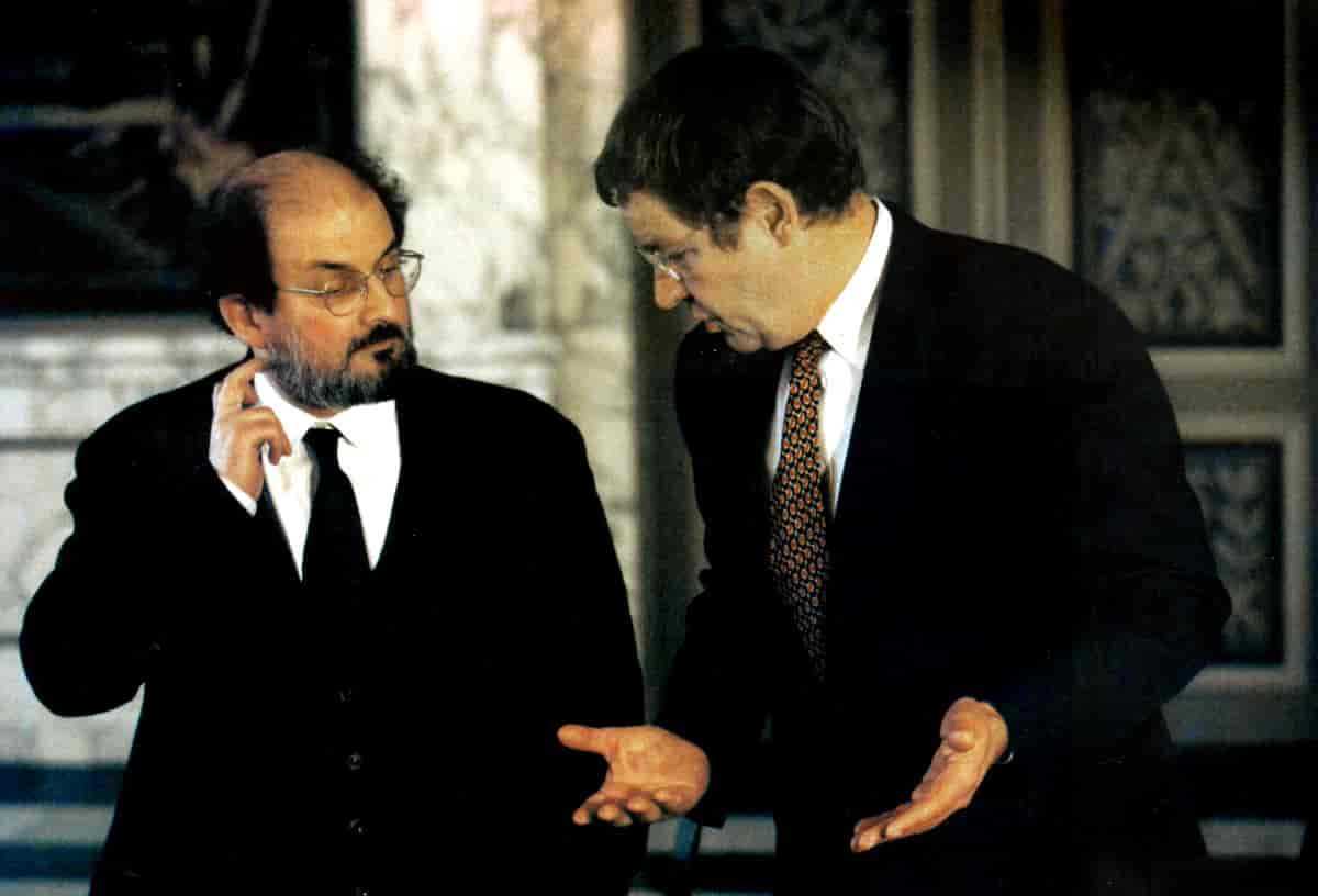 Salman Rushdie og Poul Nyrup Rasmussen i 1996.