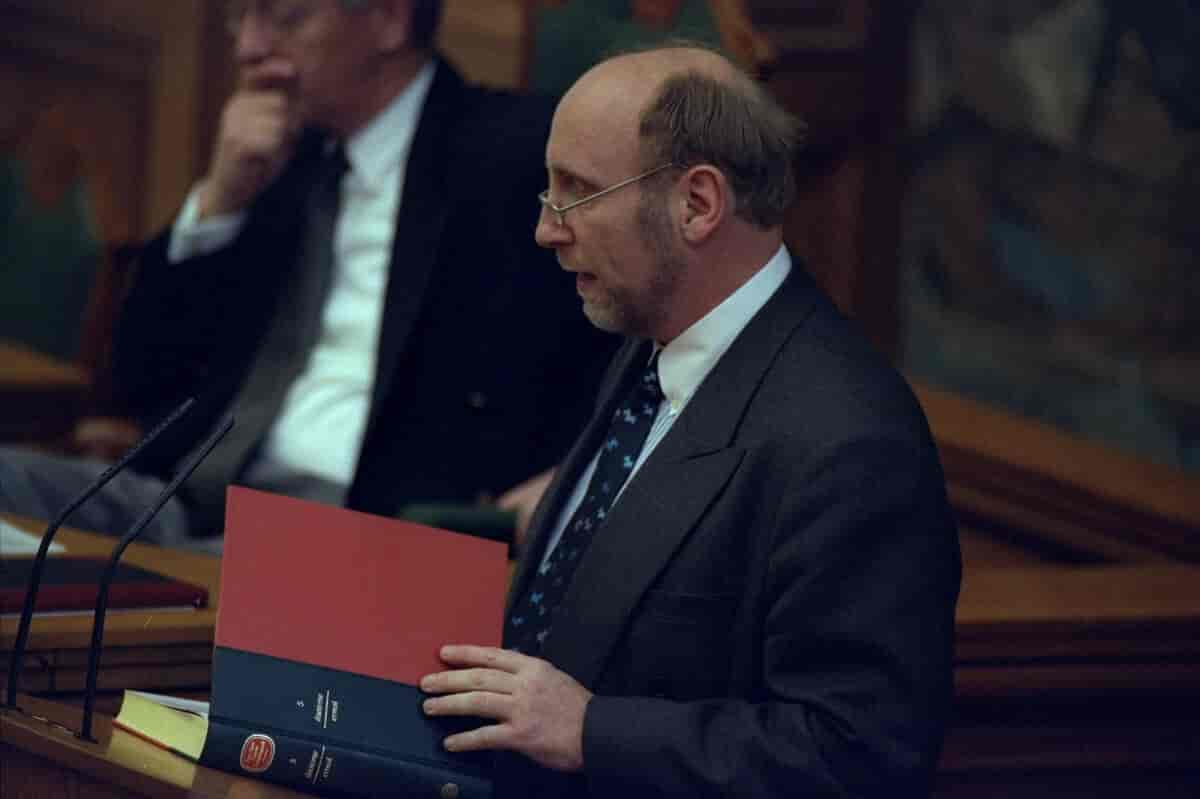 Peter Duetoft i Folketinget 1997.