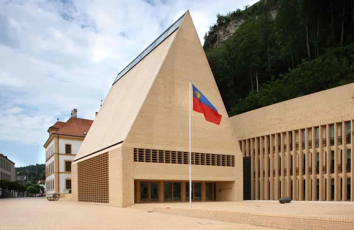 Liechtensteins parlamentsbygning
