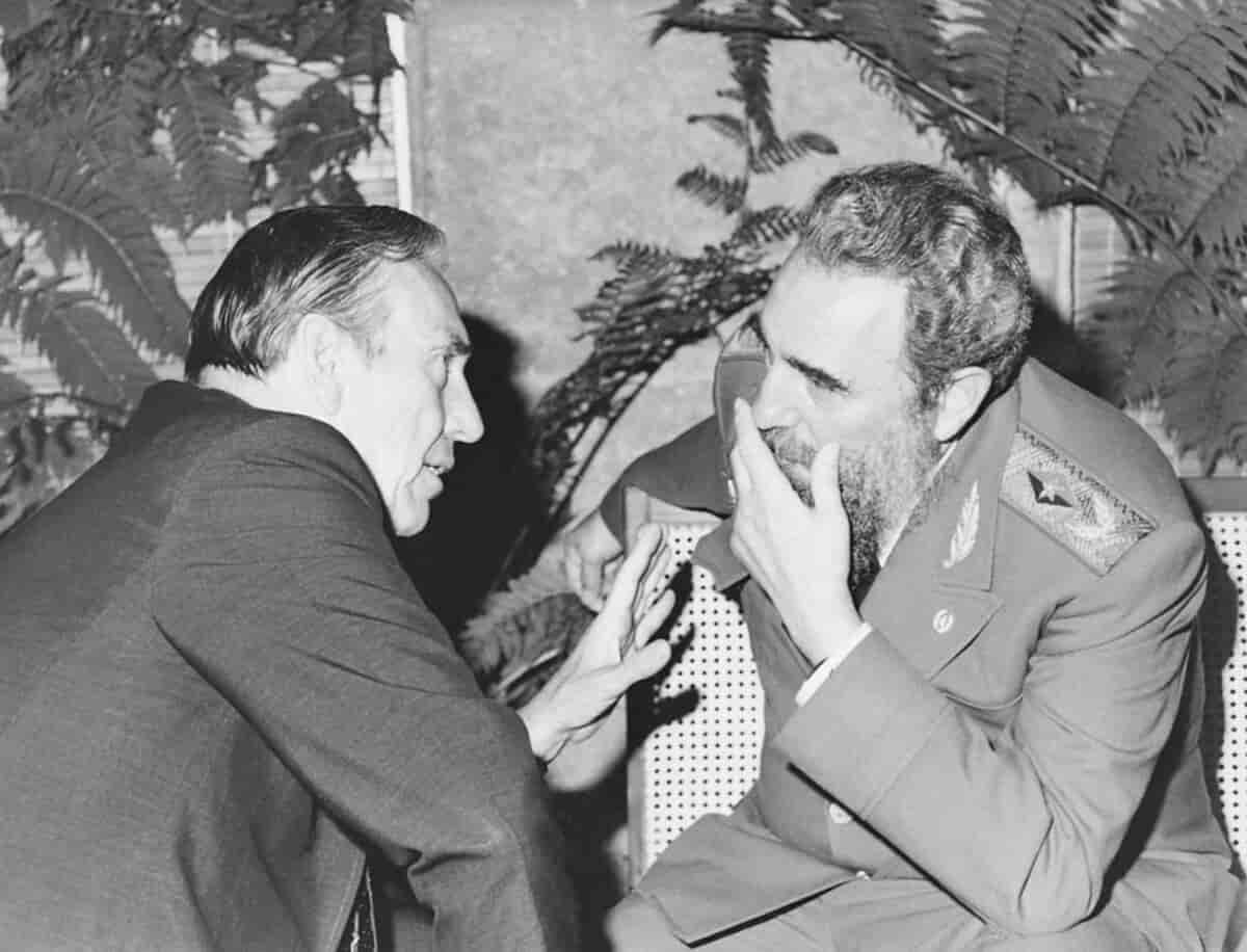 Halfdan Mahler og Fidel Castro