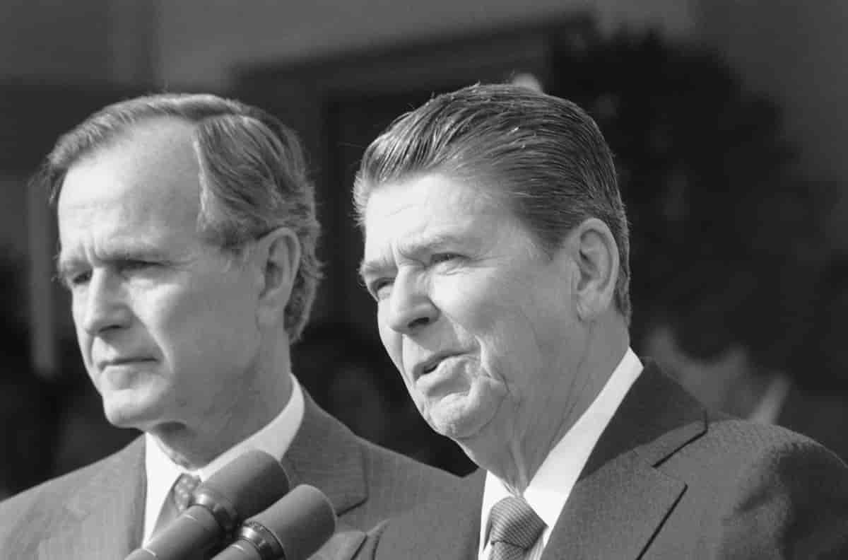 Ronald Reagan og George Bush