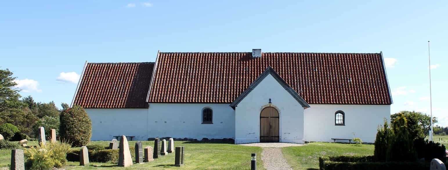 Råbjerg Kirke set fra nord