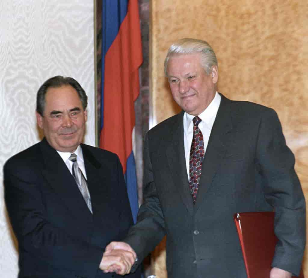 Mintimer Sjajmijev og Boris Jeltsin i 1994.