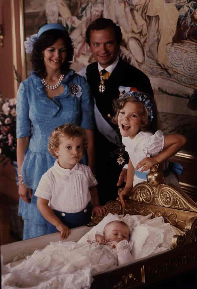 Kronprinsesse Victoria med forældre og søskende