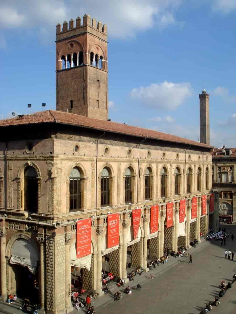 Palazzo del Podestà i Bologna.