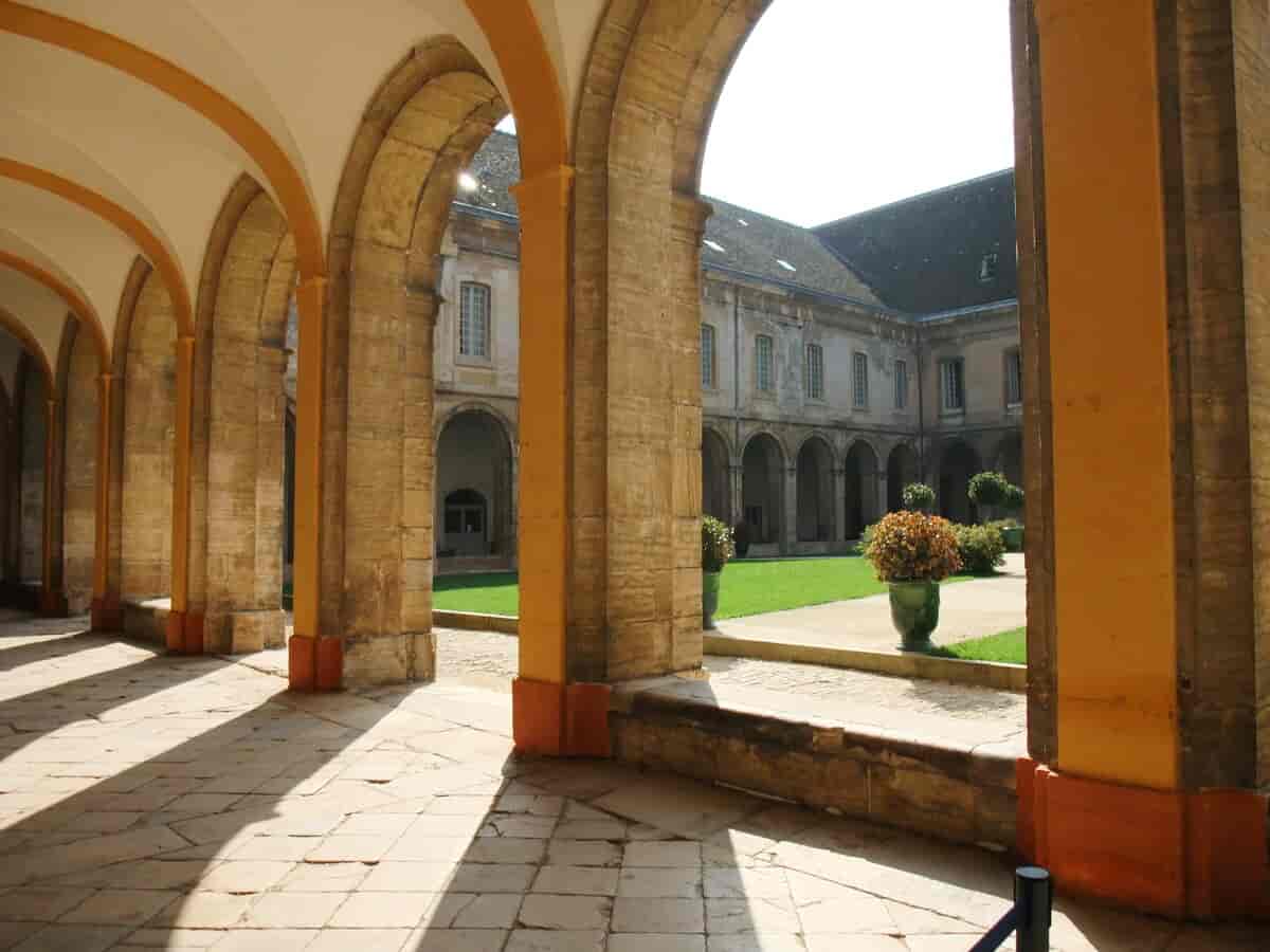Kloster i Cluny