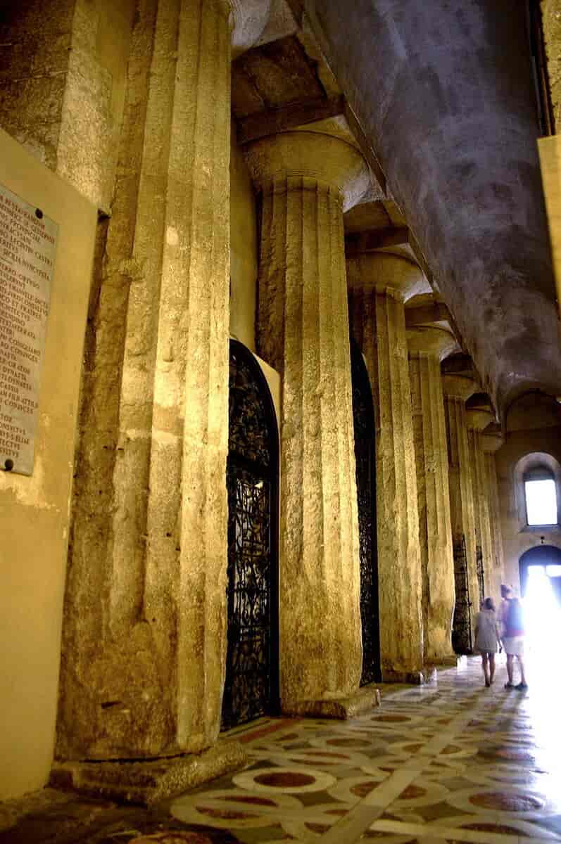 Athena-templets søjler