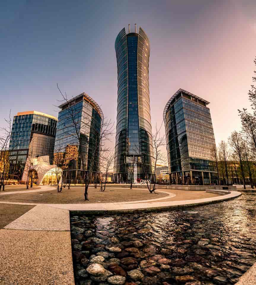 Moderne højhuse i Warszawas centrum