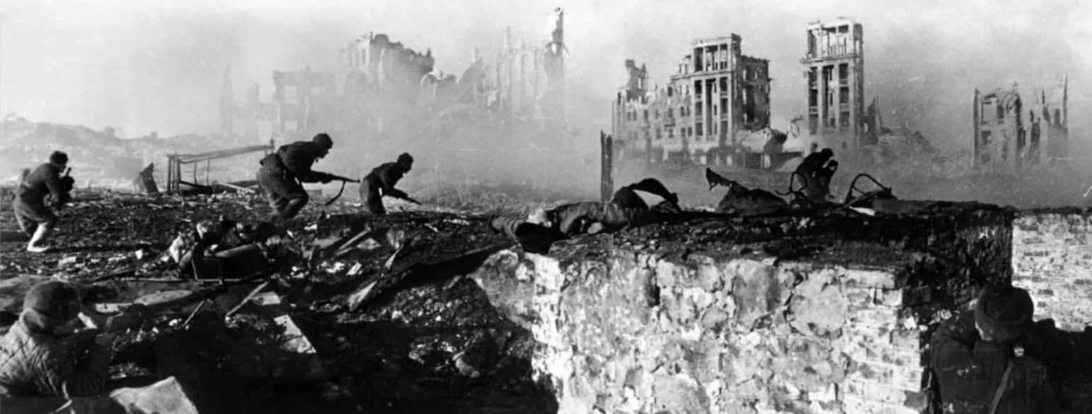 Sovjetiske soldater under slaget ved Stalingrad februar 1943.