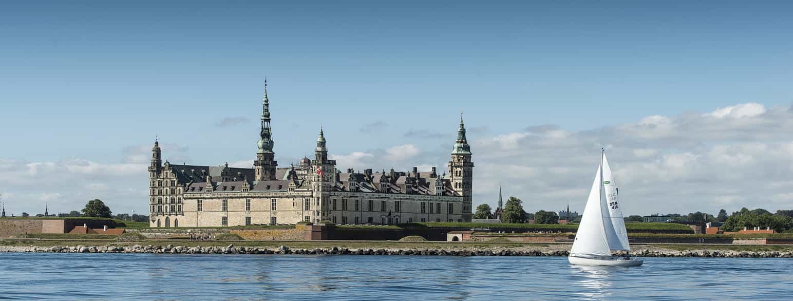 Slottet set fra vandsiden