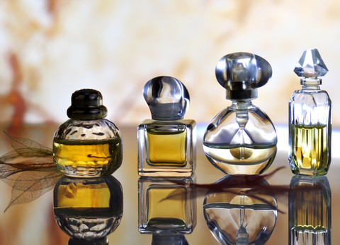 Pudsigt afsked Definere parfume | lex.dk – Den Store Danske