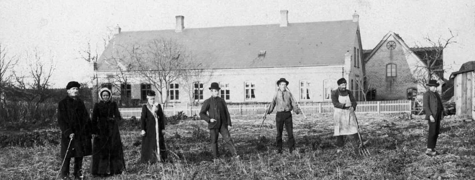 Kellerupgård, omkirng 1900